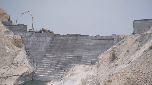 مشارکت صنایع پتروشیمی در تکمیل بدنه سد اخند
