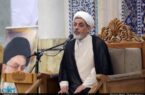 استاد حوزه علمیه: استخدام دختران جوان با حقوق ناچیز و بهره کشی از آنان حرام است