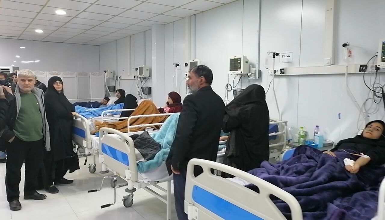 سه سناریوی خبرگزاری دولت درمورد مسمومیت‌ها: مدیران مدارس می گویند این ماجرا به شیطنت دانش آموزان برای فرار از امتحان برمی‌گردد