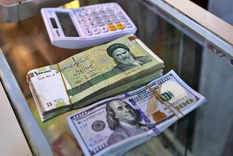پیدا کنید پرتقال فروش را/درآمد نفتی بیش از سال برجام ؛ تورم ۵ برابر بیشتر و ریال ۱۳ برابر کم ارزش تر!