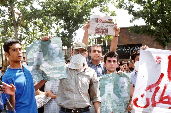 بازخوانی روند حوادث ۱۸ تیر ۱۳۷۸ و پیامدهای حمله به خوابگاه دانشجویان/ دولت اصلاحات و کوی دانشگاه