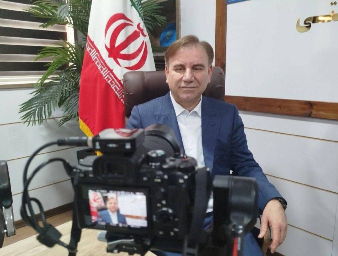 ملاقات عمومی استاندار بوشهر در دیلم برگزار شد