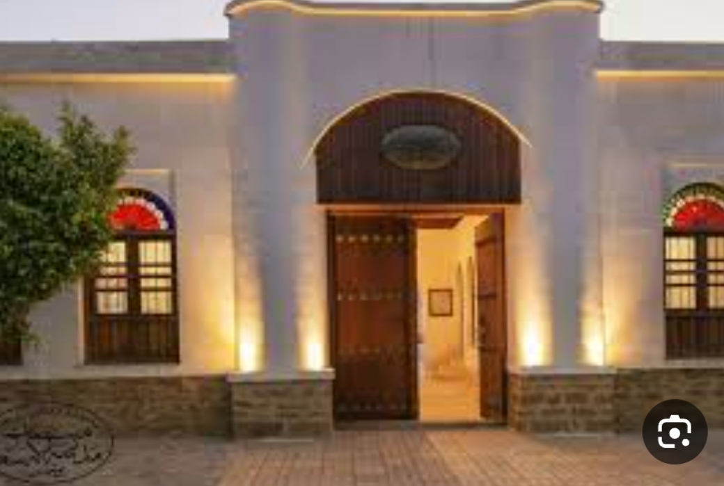 تاریخچه تأسیس دبیرستان سعادت بوشهر