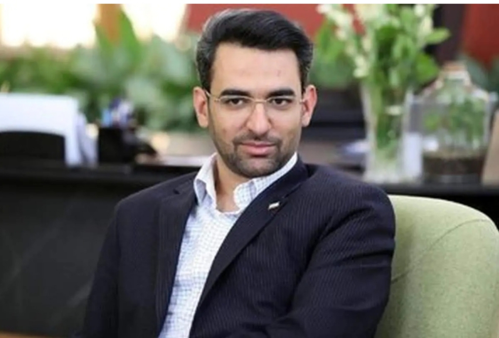 واکنش آذری جهرمی به سخنان ثابتی و انتساب فیلتر تلگرام به دولت روحانی