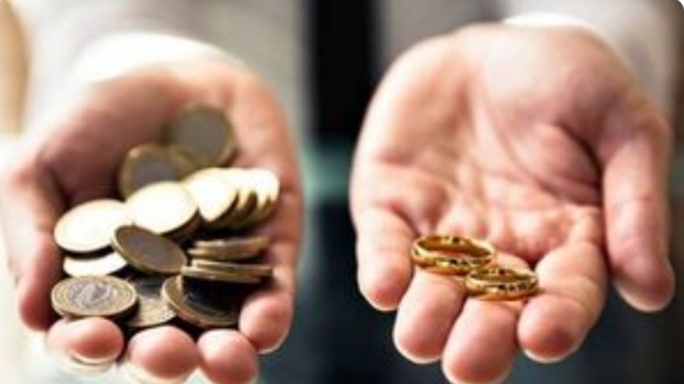 اعتماد نوشت/اصلاح قانون مهریه توسط مجلس، بنیان خانواده را به هم می ریزد/ اول مقررات ارث و طلاق را درست کنید بعد بروید دنبال مهریه