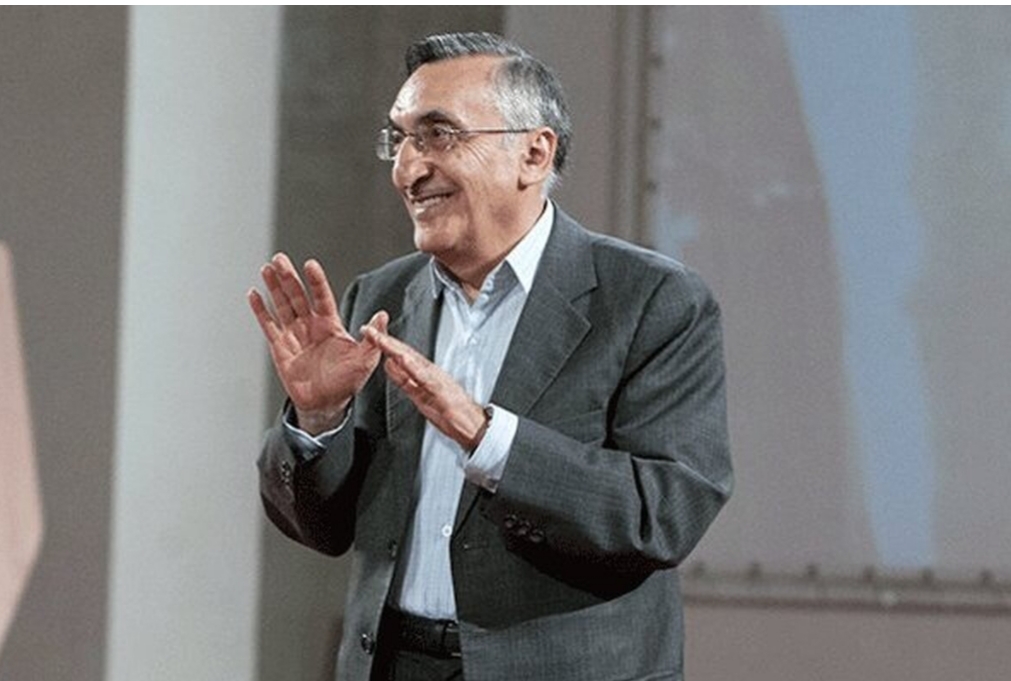 کامران فانی /ادیب، مترجم، کتابشناس و فهرستنویس برجسته درگذشت