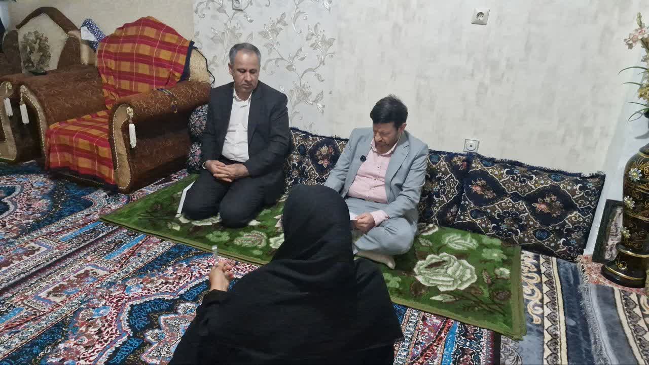 رئیس‌کل دادگستری استان بوشهر با ۱۵ خانواده زندانی نیازمند در مناطق عالیشهر و چغادک دیدار کرد.