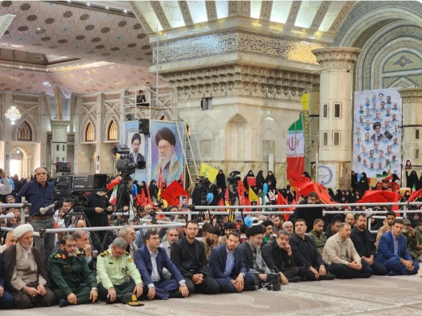 مراسم سی و هفتمین سالگرد بزرگداشت بنیانگذار فقید انقلاب اسلامی آغاز شد.